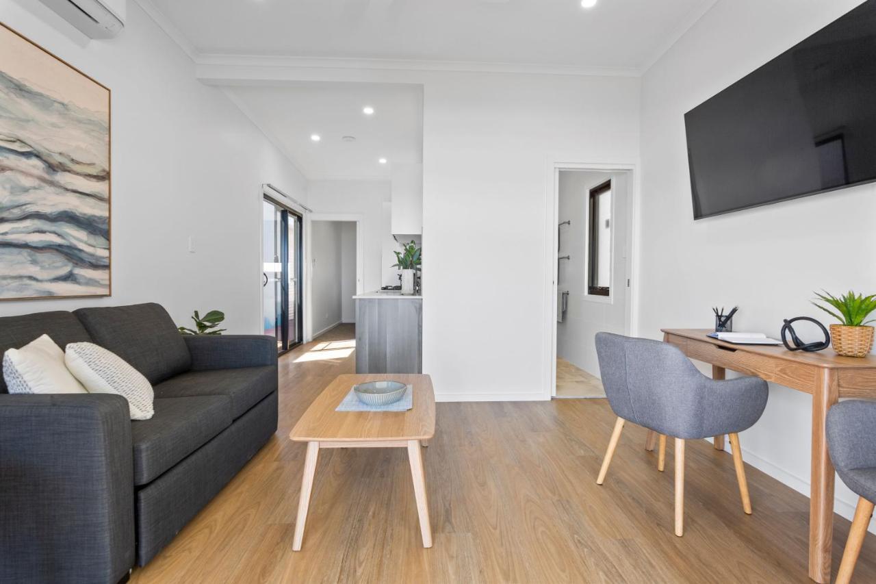 Port Lincoln Beachfront Apartments Экстерьер фото