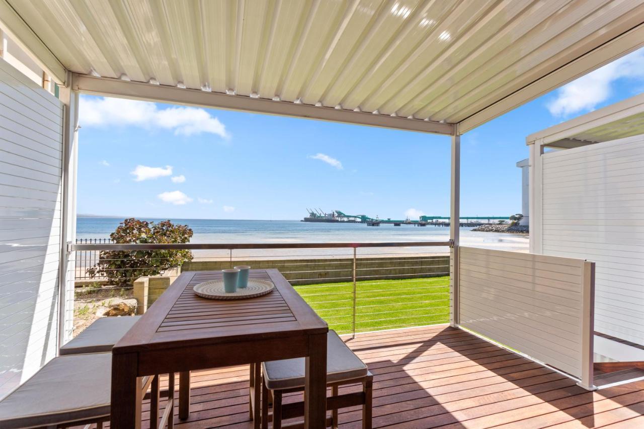 Port Lincoln Beachfront Apartments Экстерьер фото
