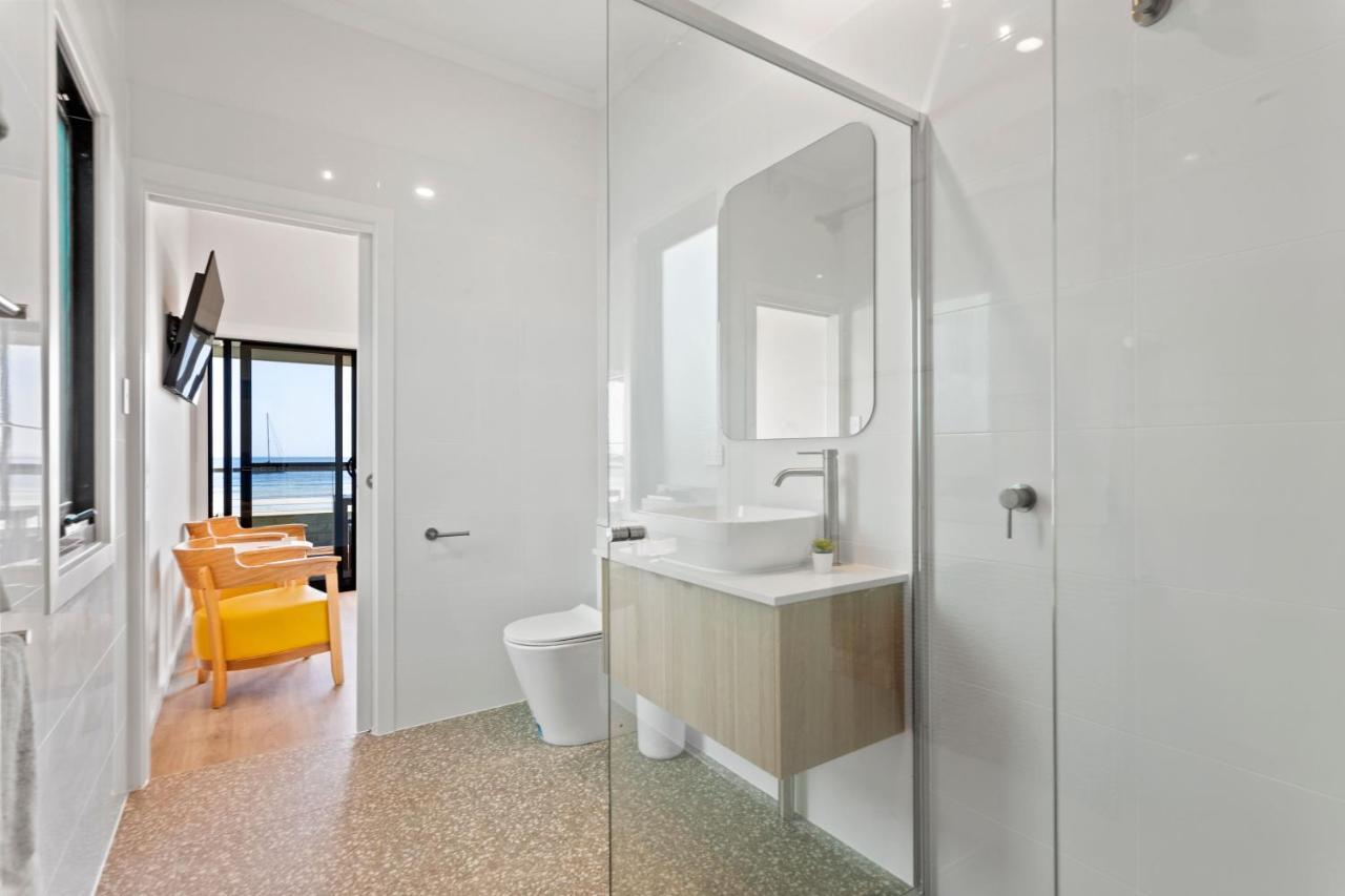 Port Lincoln Beachfront Apartments Экстерьер фото