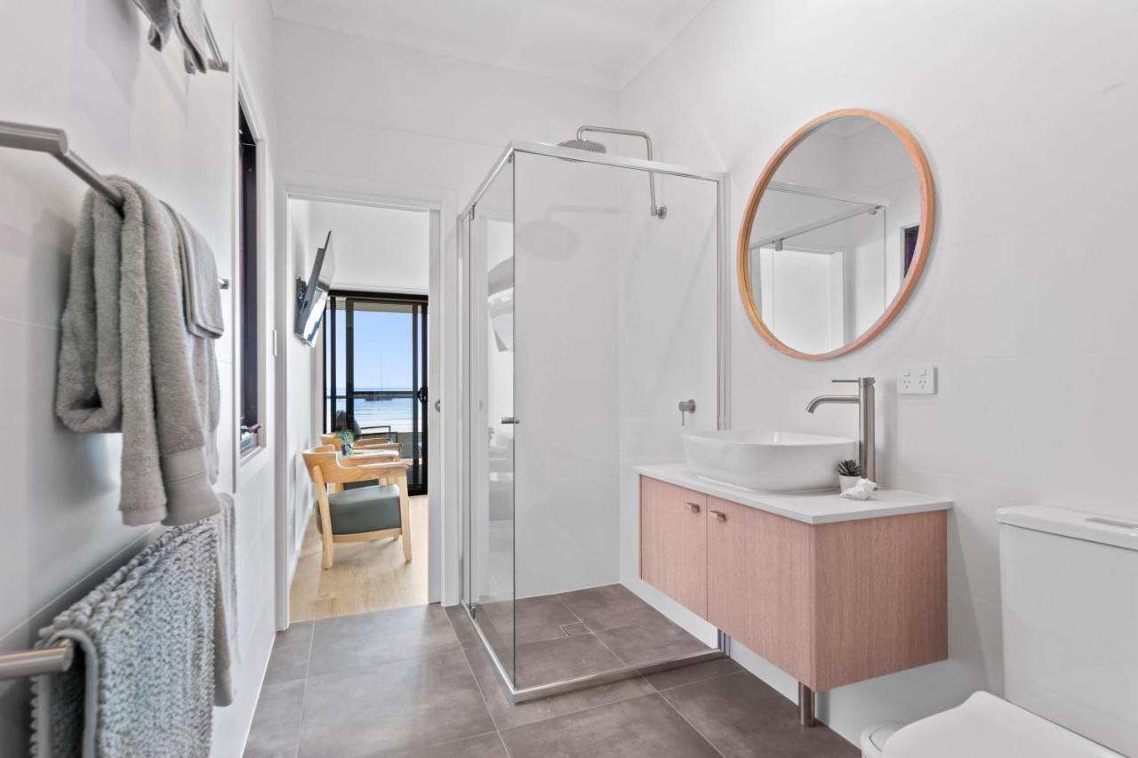 Port Lincoln Beachfront Apartments Экстерьер фото