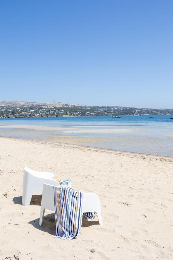 Port Lincoln Beachfront Apartments Экстерьер фото